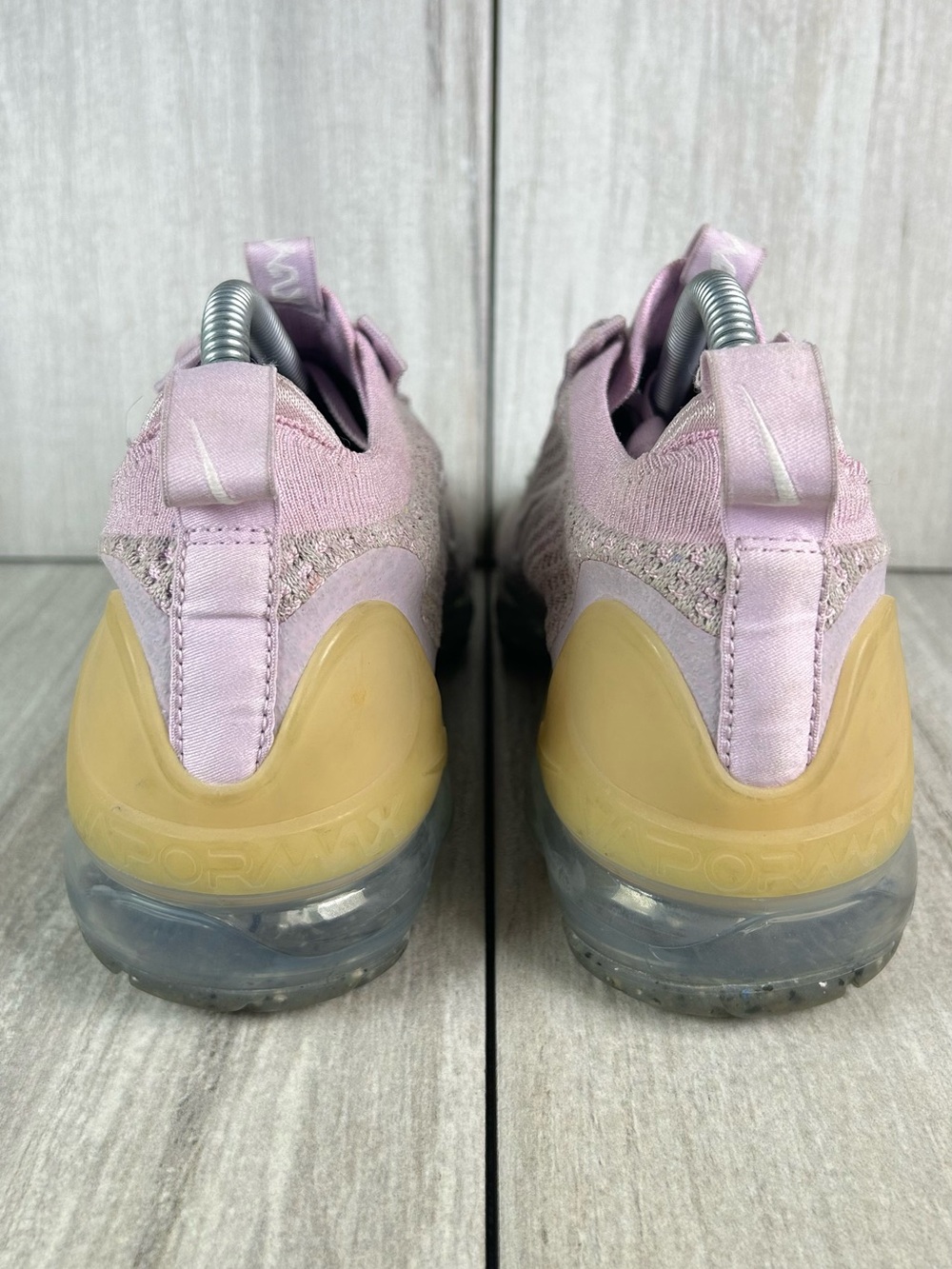 Nike VaporMax 2021 Flyknit Sneaker Light Purple Athletic Sneaker Womens Size 8.5 - Picture 8 of 11
